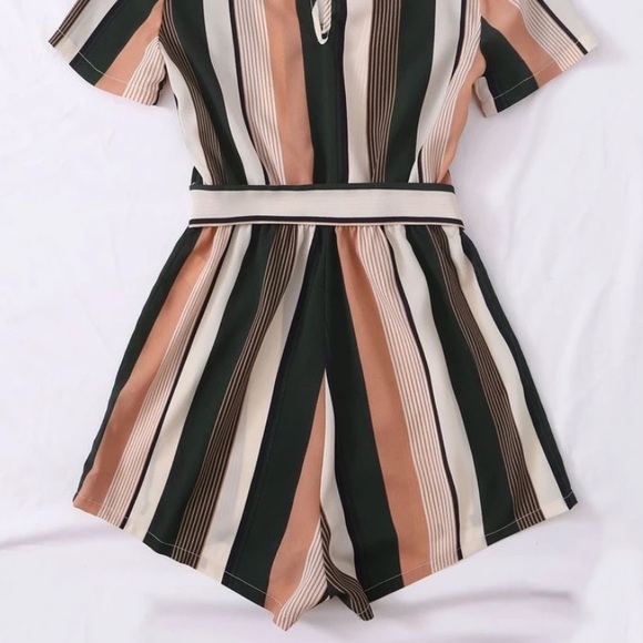 Self Belted Striped Romper - Picture 2 of 4